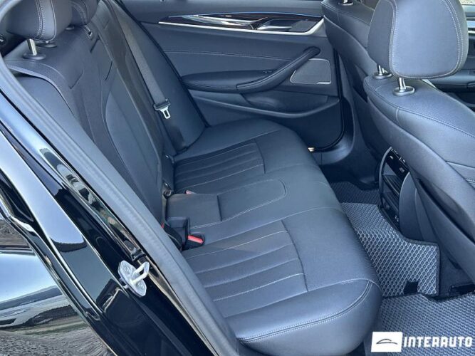 BMW 530e 53 interauto-car