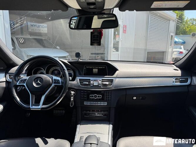 Mercedes E 250 49 interauto-car