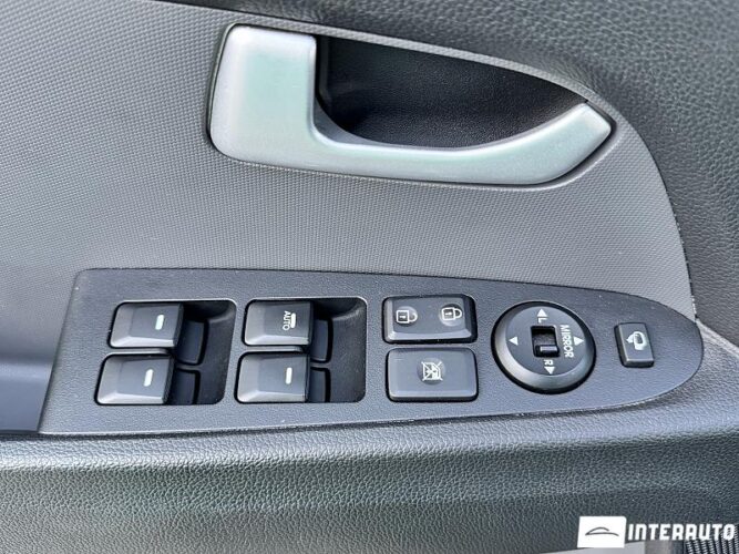 Kia Sportage 54 interauto-car