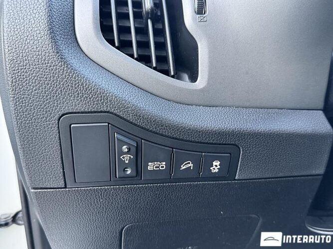 Kia Sportage 53 interauto-car