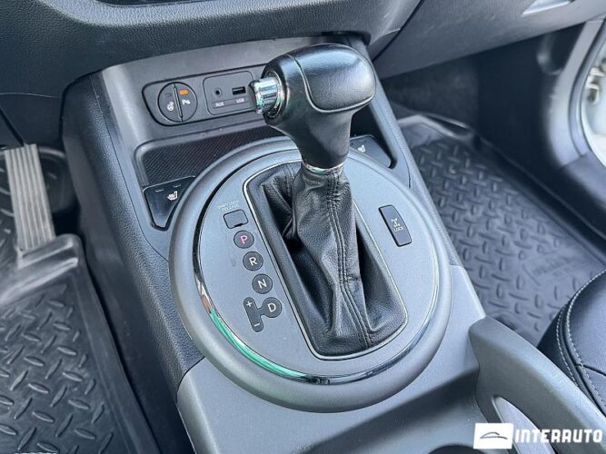 Kia Sportage 46 interauto-car