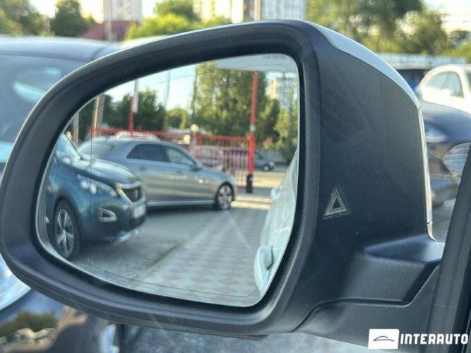 BMW X3 2.0D 37 interauto-car