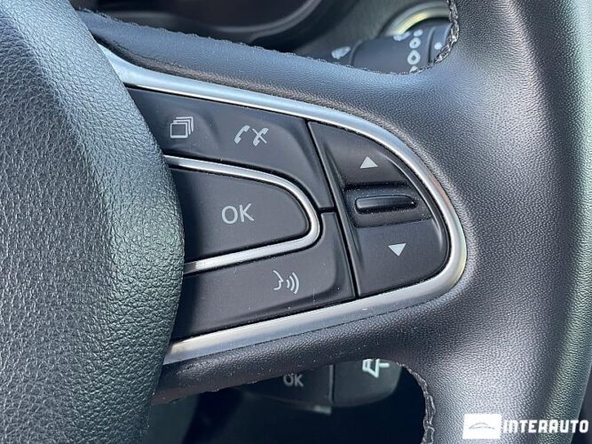 Renault Kadjar 37 interauto-car