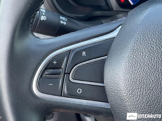 Renault Kadjar 36 interauto-car