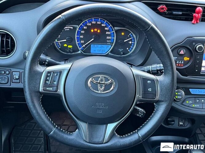 Toyota Yaris 36 interauto-car