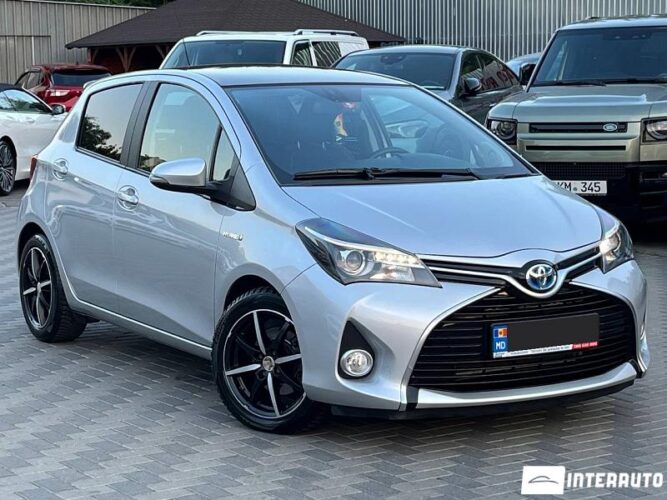 Toyota Yaris 30 interauto-car