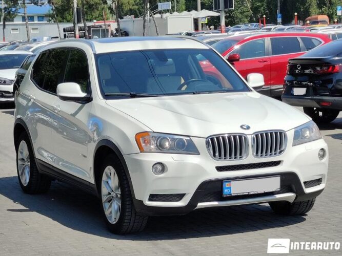 BMW X3 2.8i 30 interauto-car