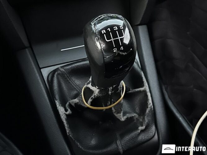 Skoda Octavia 37 interauto-car