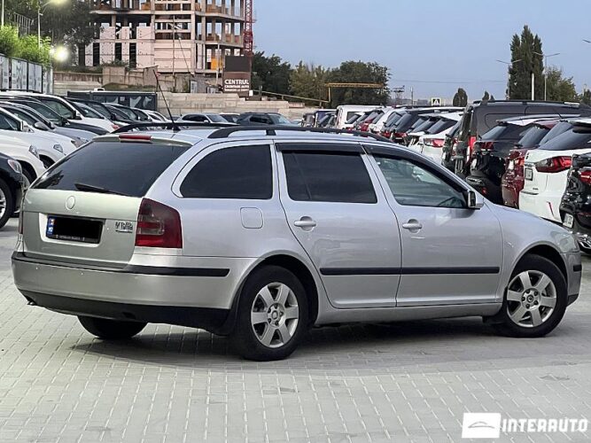 Skoda Octavia 30 interauto-car