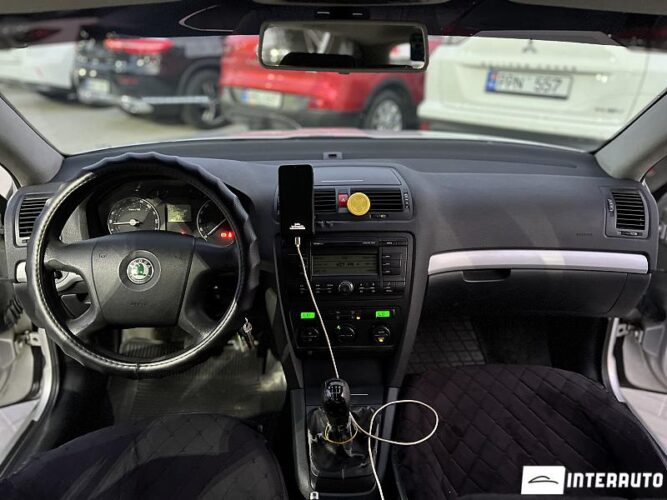 Skoda Octavia 33 interauto-car