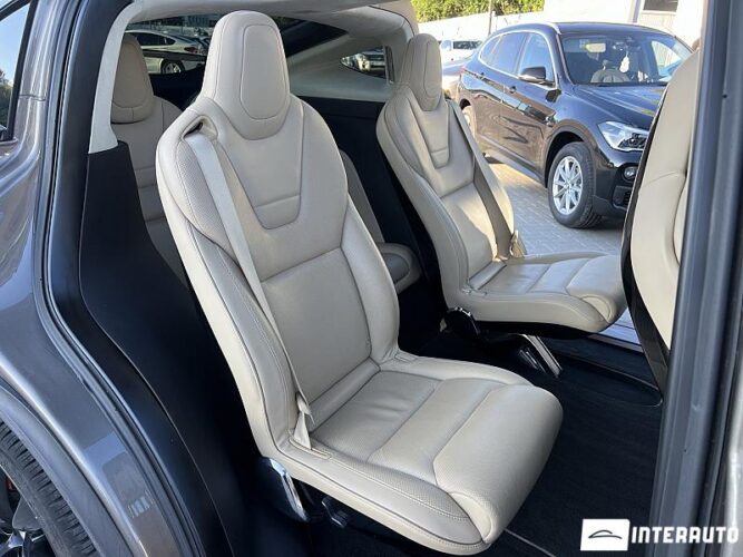 Tesla Model X 60 interauto-car