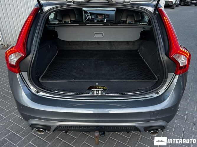 Volvo V 60 46 interauto-car