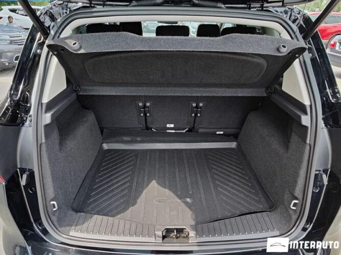 Ford C-MAX 38 interauto-car