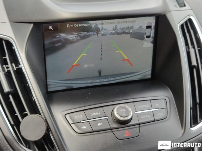 Ford C-MAX 46 interauto-car