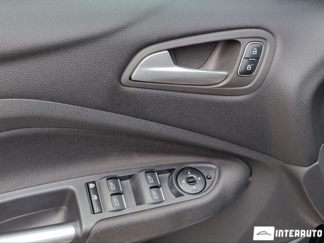 Ford C-MAX 52 interauto-car
