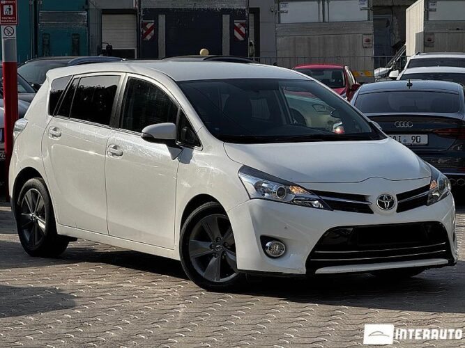 Toyota Verso 30 interauto-car