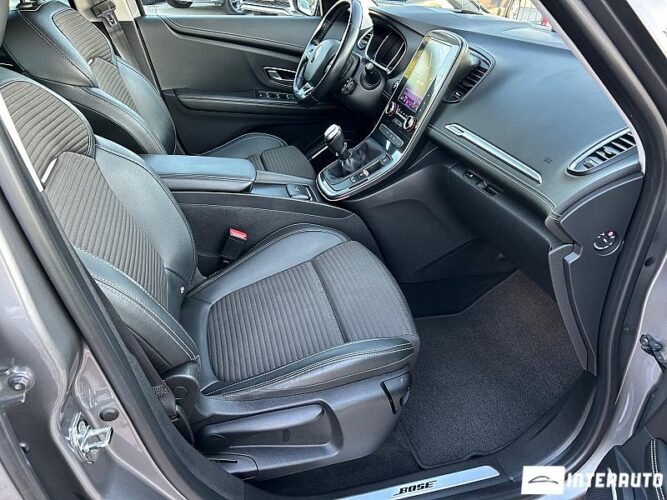 Renault Grand Scenic 43 interauto-car