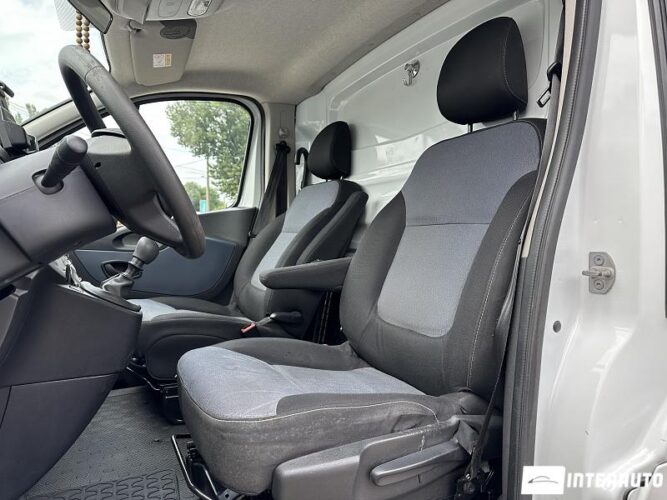 Opel Vivaro 29 interauto-car