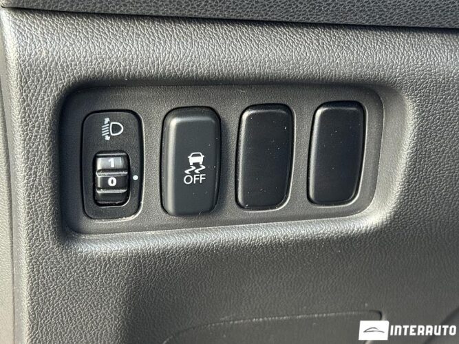 Mitsubishi ASX 54 interauto-car