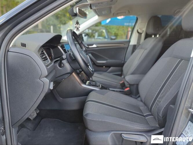Volkswagen T-Roc 39 interauto-car