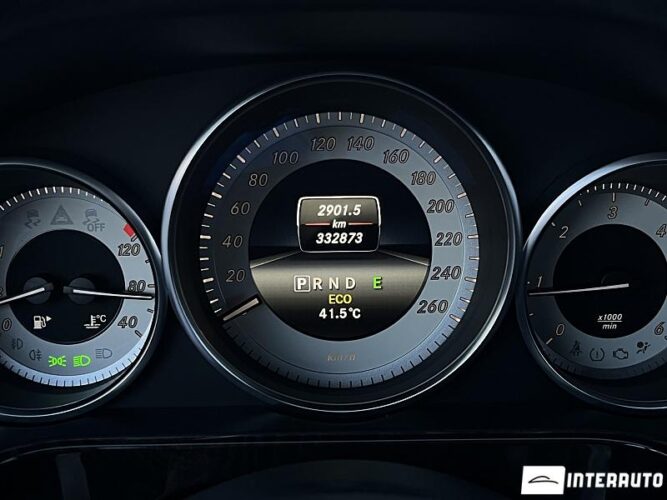 Mercedes E 220 41 interauto-car
