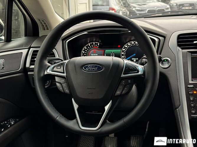 Ford Mondeo 38 interauto-car