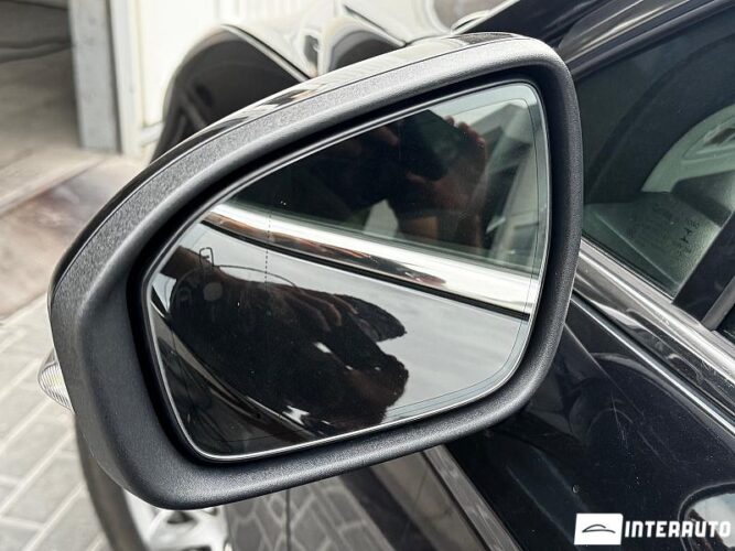 Ford Mondeo 48 interauto-car