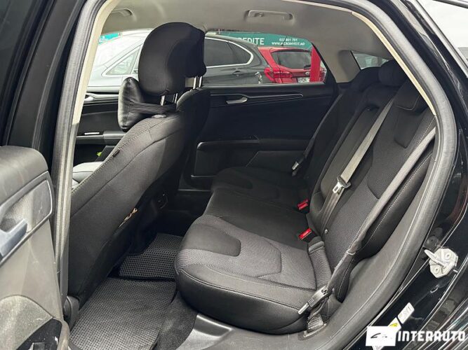 Ford Mondeo 47 interauto-car