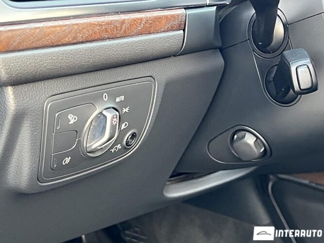 Audi A6 55 interauto-car