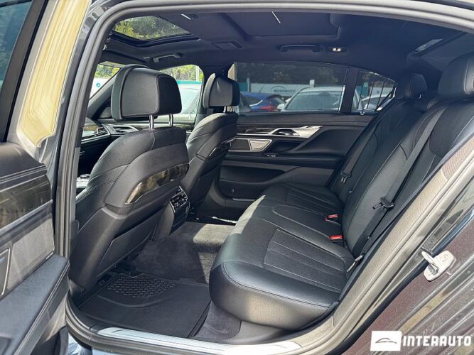 BMW 740 40 interauto-car