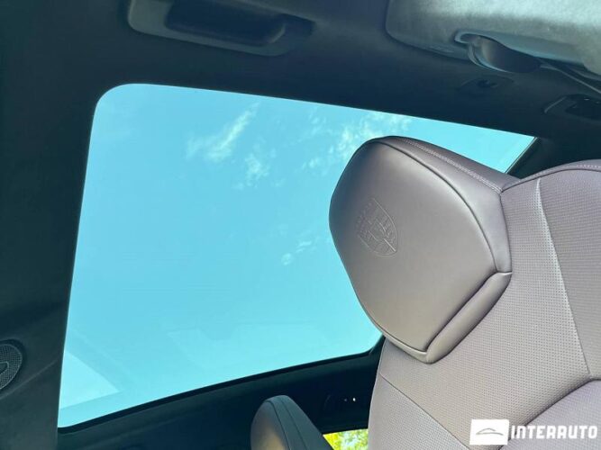 Porsche Cayenne S Coupe 49 interauto-car