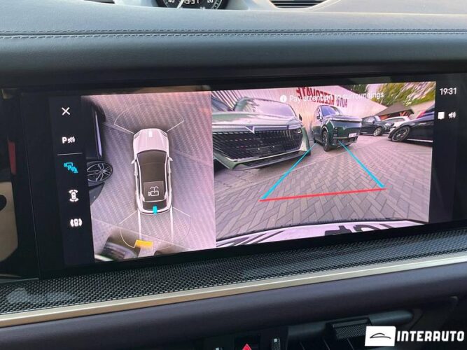 Porsche Cayenne S Coupe 46 interauto-car