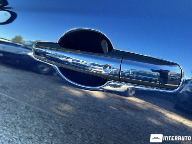 Jaguar XE 36 interauto-car