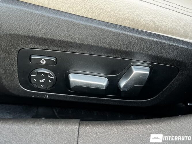 BMW 330 55 interauto-car