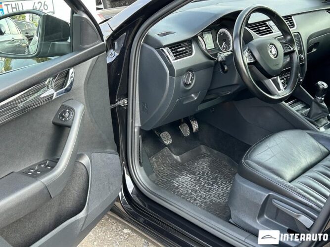 Skoda Octavia 37 interauto-car