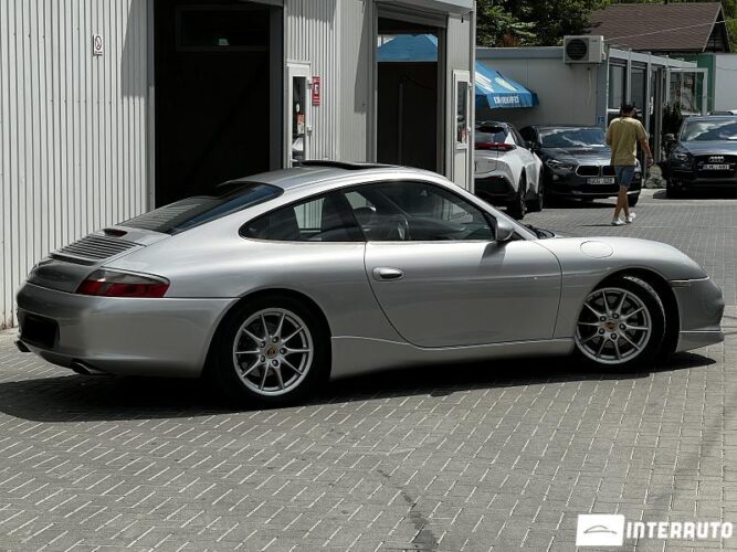 Porsche 911 Carrera 30 interauto-car