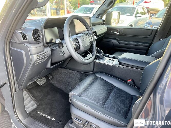 Toyota Land Cruiser Prado 43 interauto-car