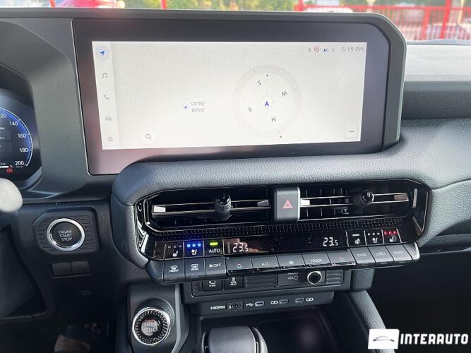 Toyota Land Cruiser Prado 53 interauto-car