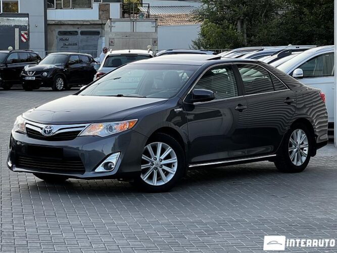 toyota Camry 2012