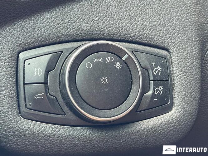 Ford Escape 39 interauto-car