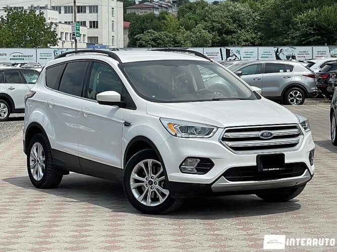 Ford Escape 34 interauto-car