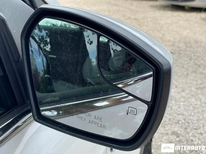 Ford Escape 35 interauto-car