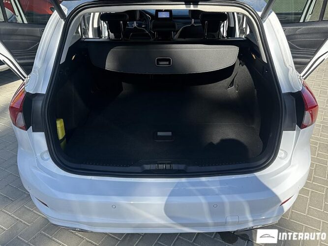 Ford Focus 55 interauto-car