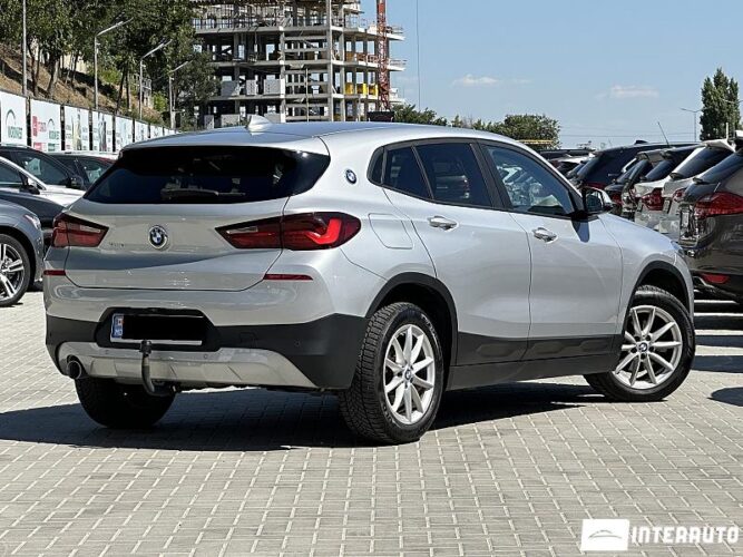 BMW X2 1.6D 33 interauto-car