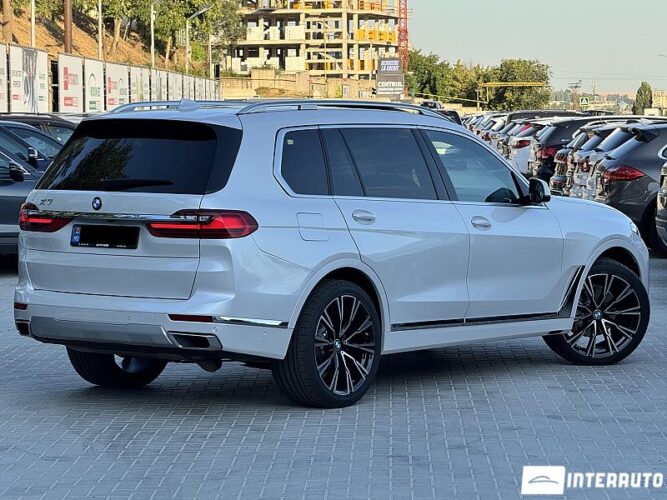 BMW X7 4.0i 44 interauto-car