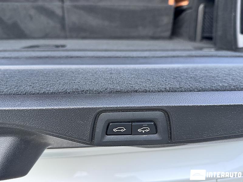 BMW X7 4.0i 39 automobil-interauto