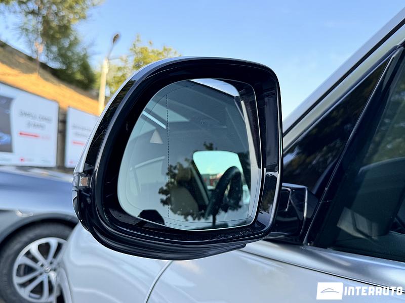 BMW X7 4.0i 29 automobil-interauto