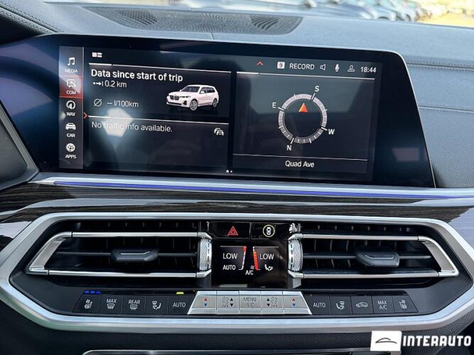 BMW X7 4.0i 51 interauto-car