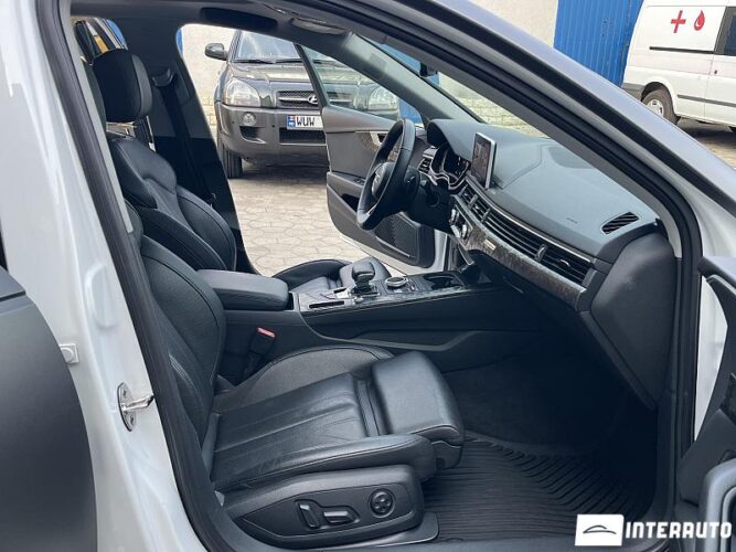 Audi A4 58 interauto-car