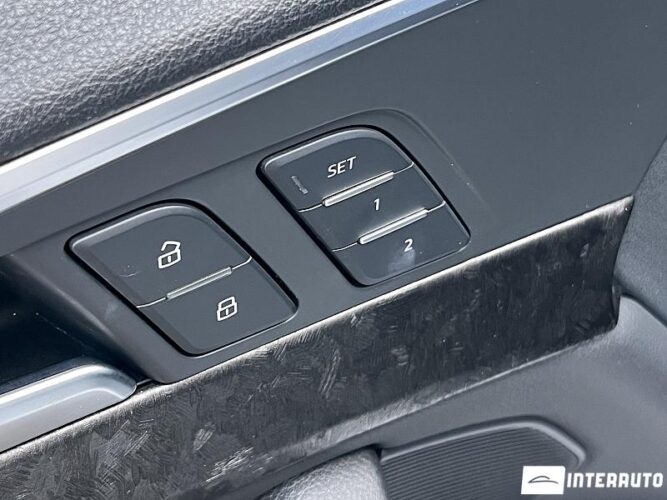 Audi A4 41 interauto-car